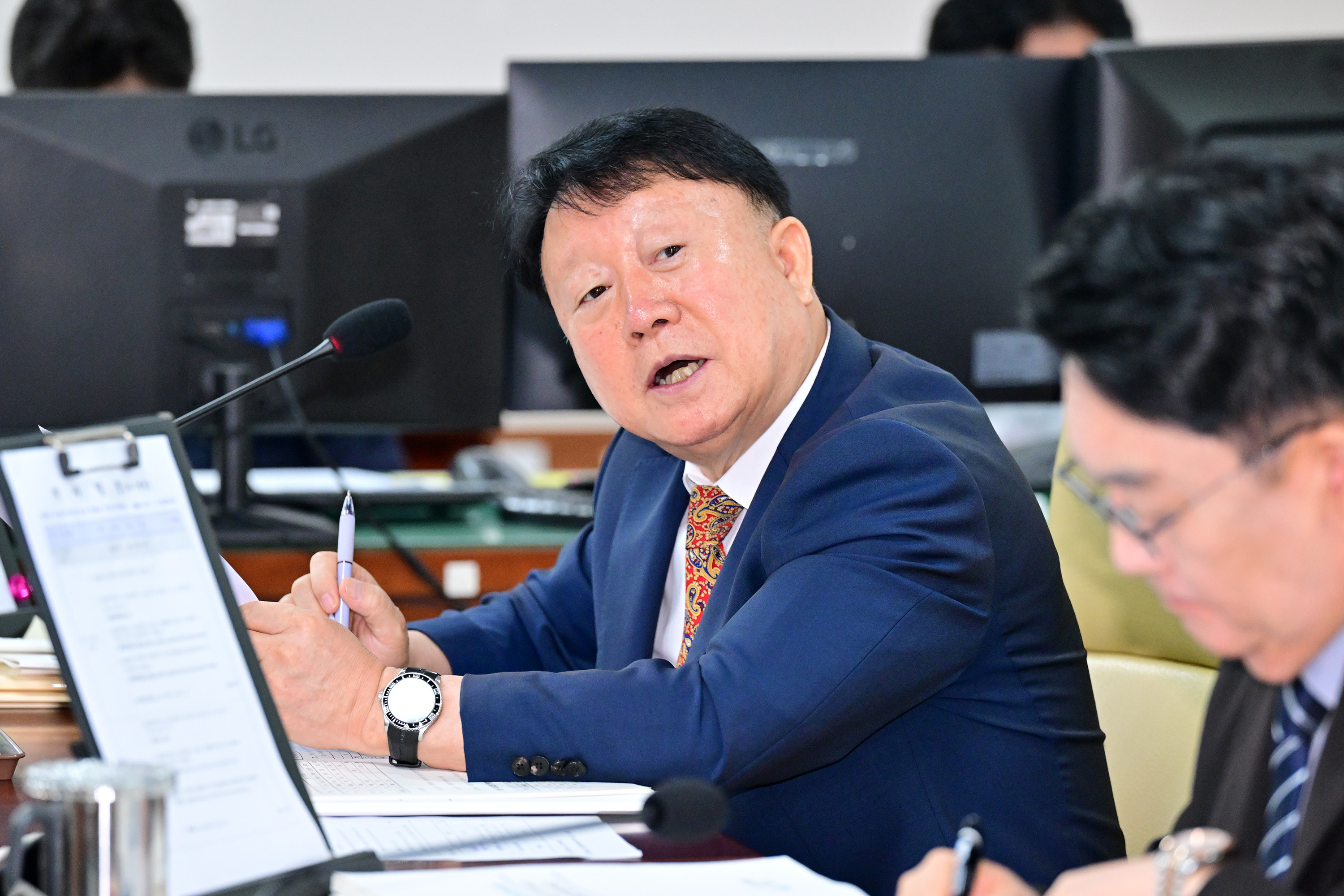 산업건설위원회, 경제국 소관 2025회계연도 결산 및 2026년도 제3회 추가경정예산안 예비심사6