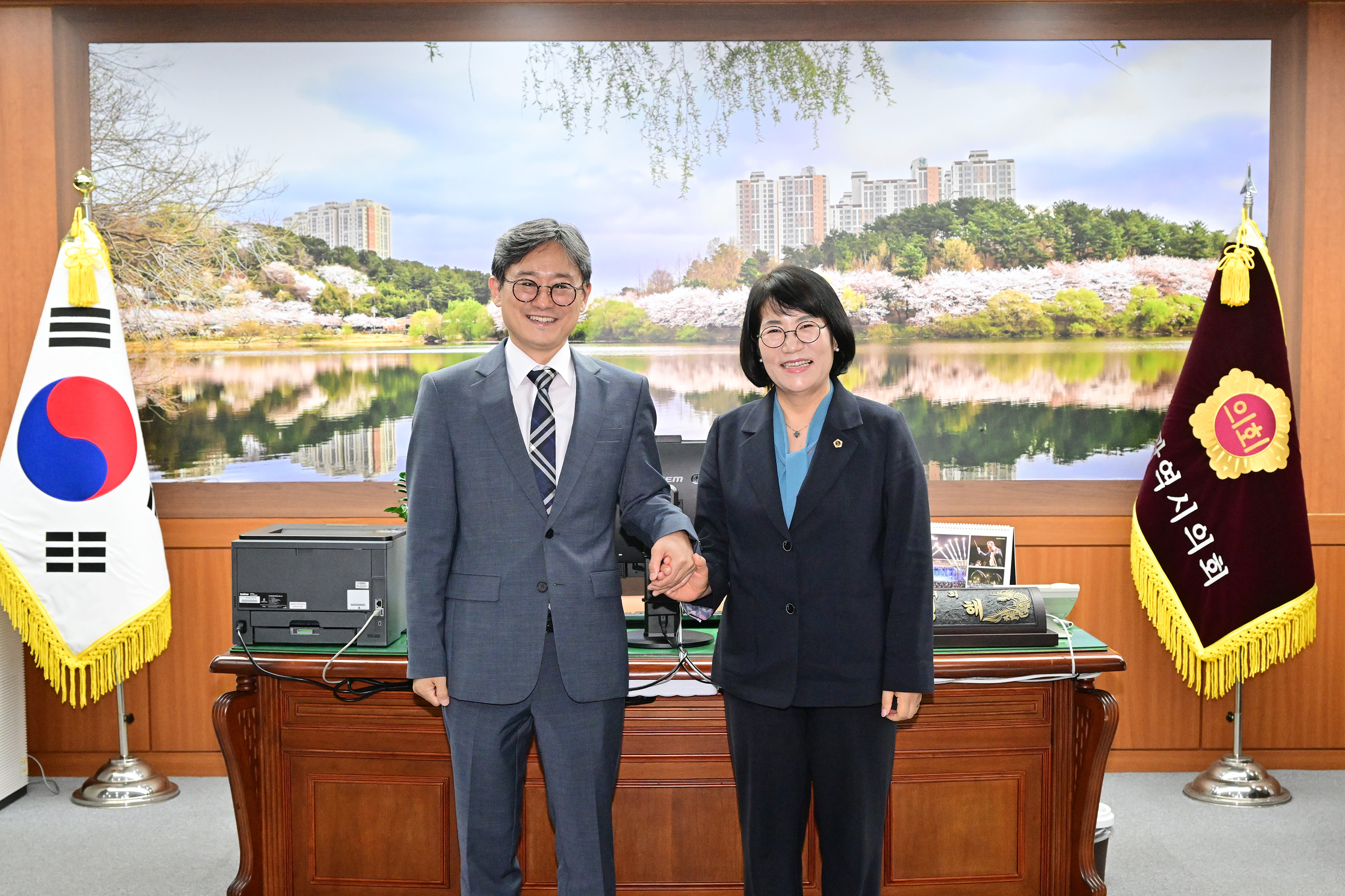 이영해 의장, 최보현 신임 울산경찰청장 환담3
