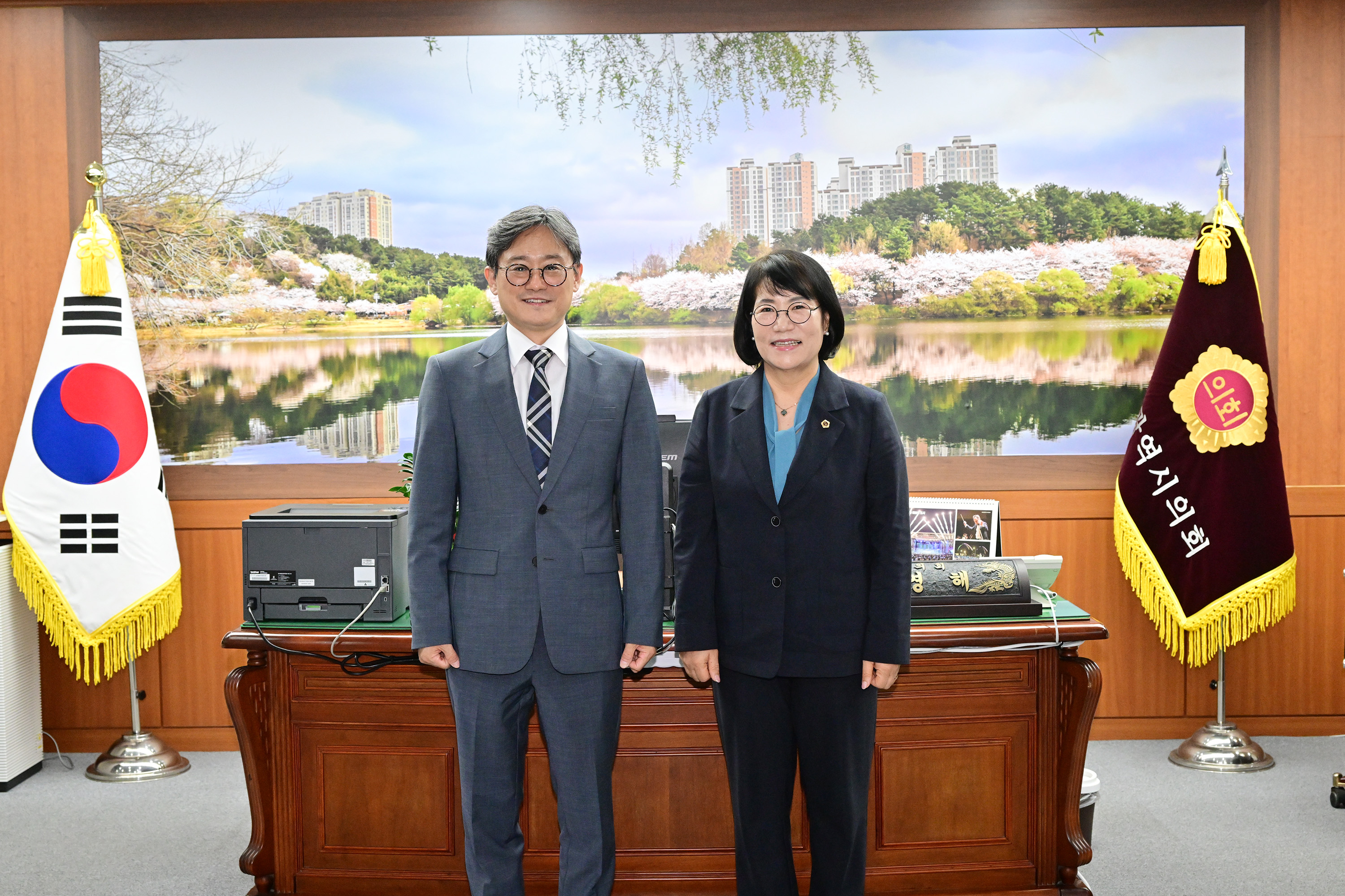 이영해 의장, 최보현 신임 울산경찰청장 환담4