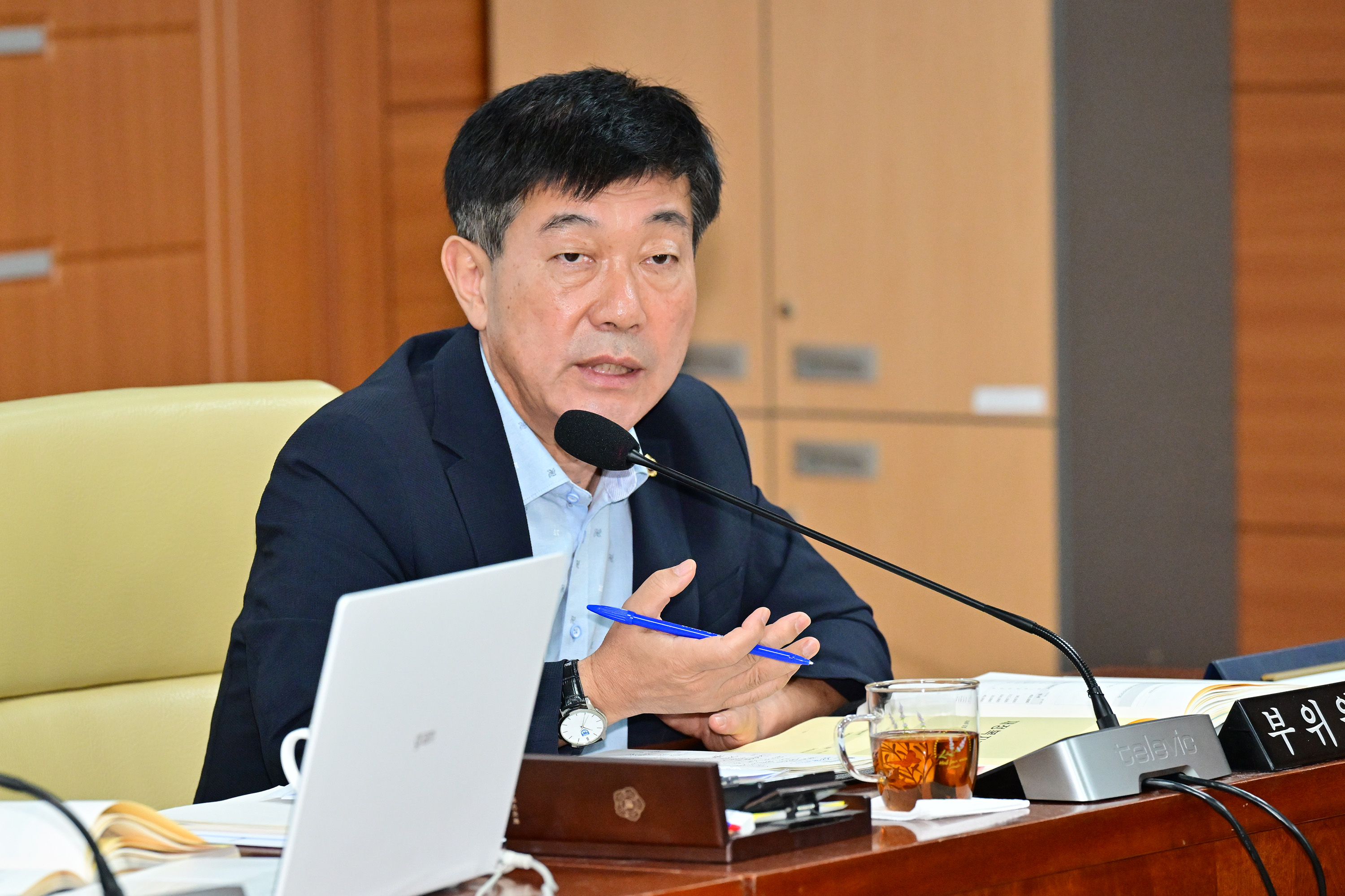 교육위원회, 행정국·직속지관 소관 2026년도 제3회 울산광역시교육비 특별회계 추가경정예산안 심사7