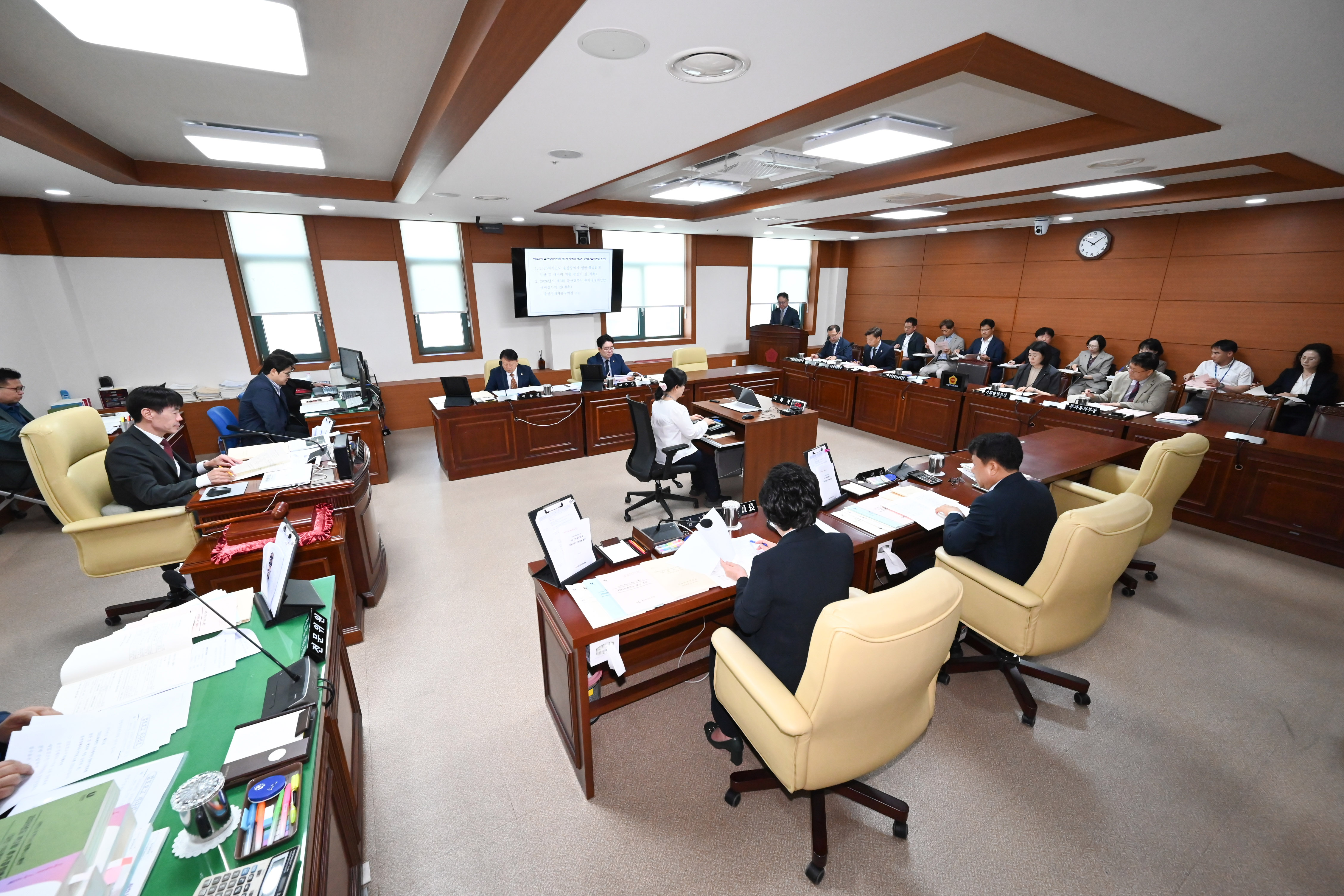 산업건설위원회, 울산경제자유구역청, 종합건설본부 소관 2025회계연도 결산2