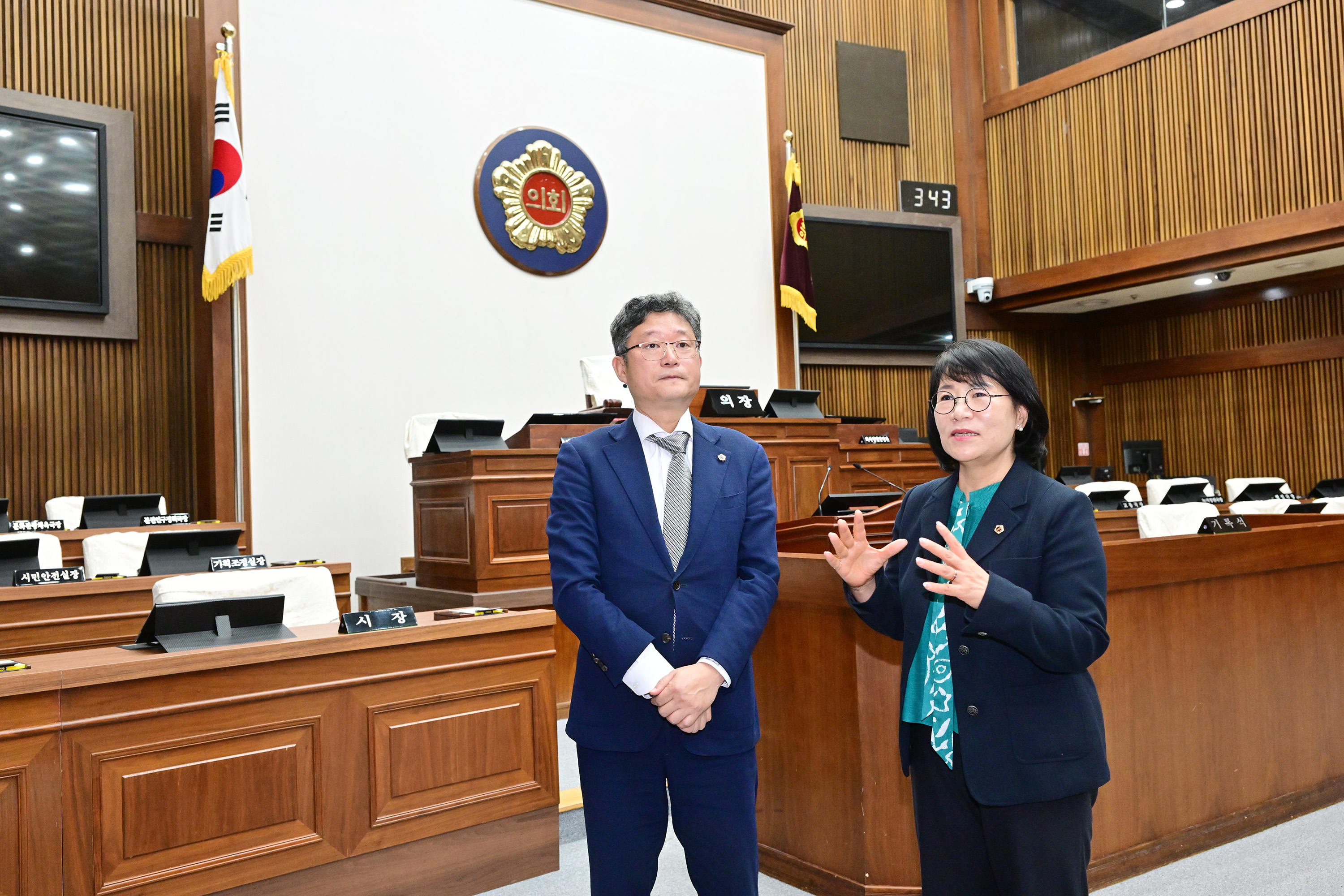 이영해 의장, 안신일 세종시의회 의장 환담10
