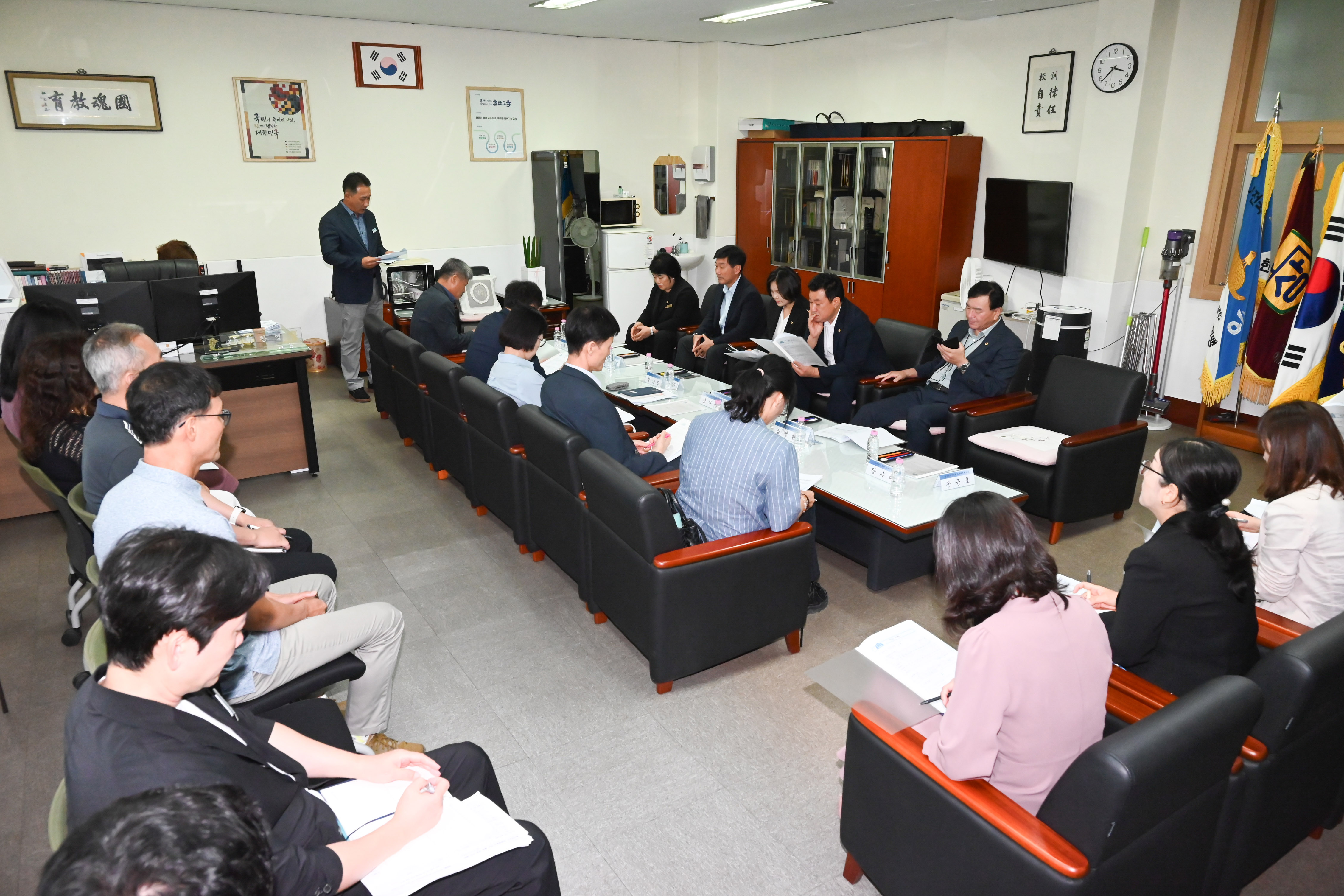 교육위원회, 울산여상·미용예술고  통합 현장 점검9