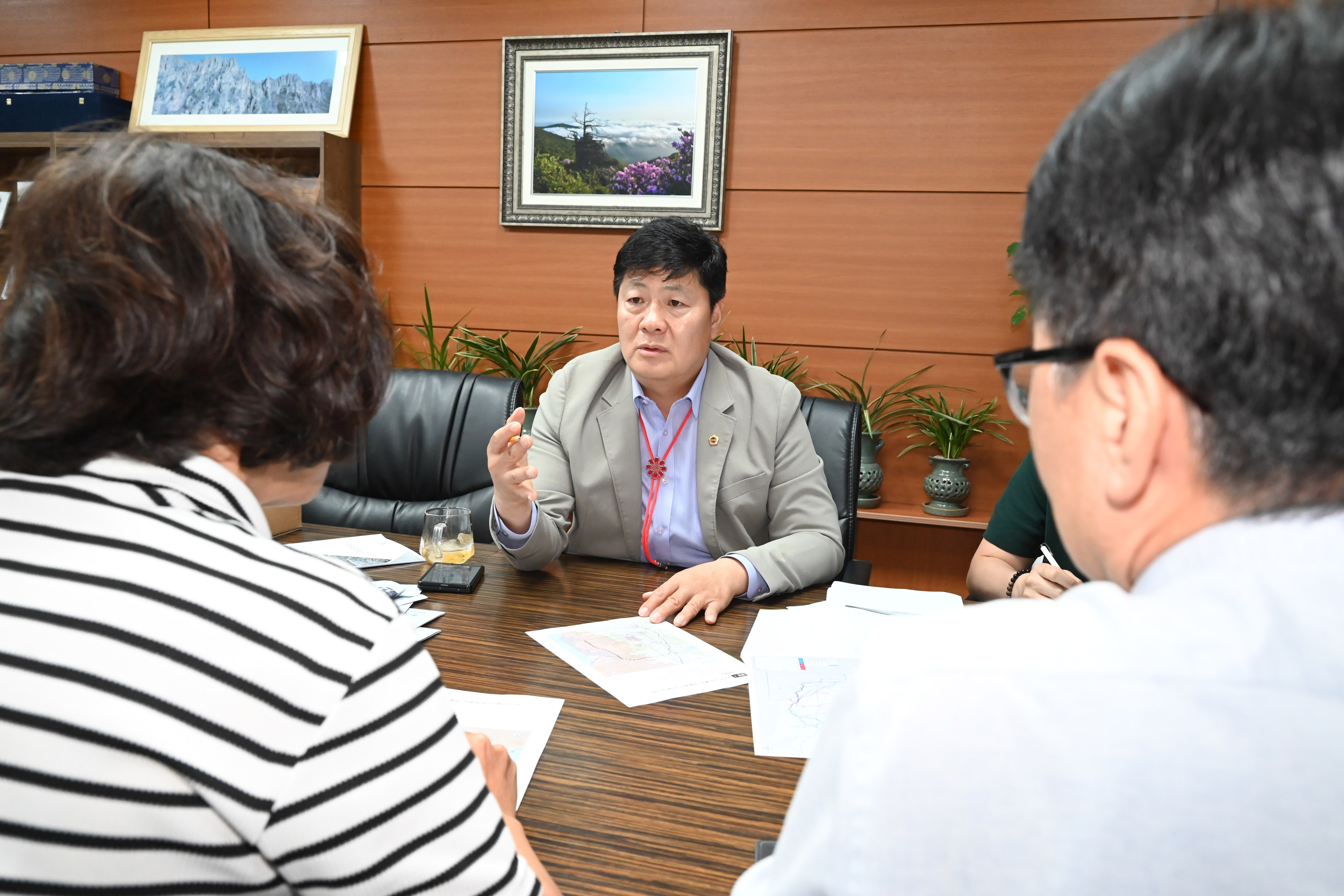 공진혁 의회운영위원장,  온산선 폐지·이설 관계부서 간담회3