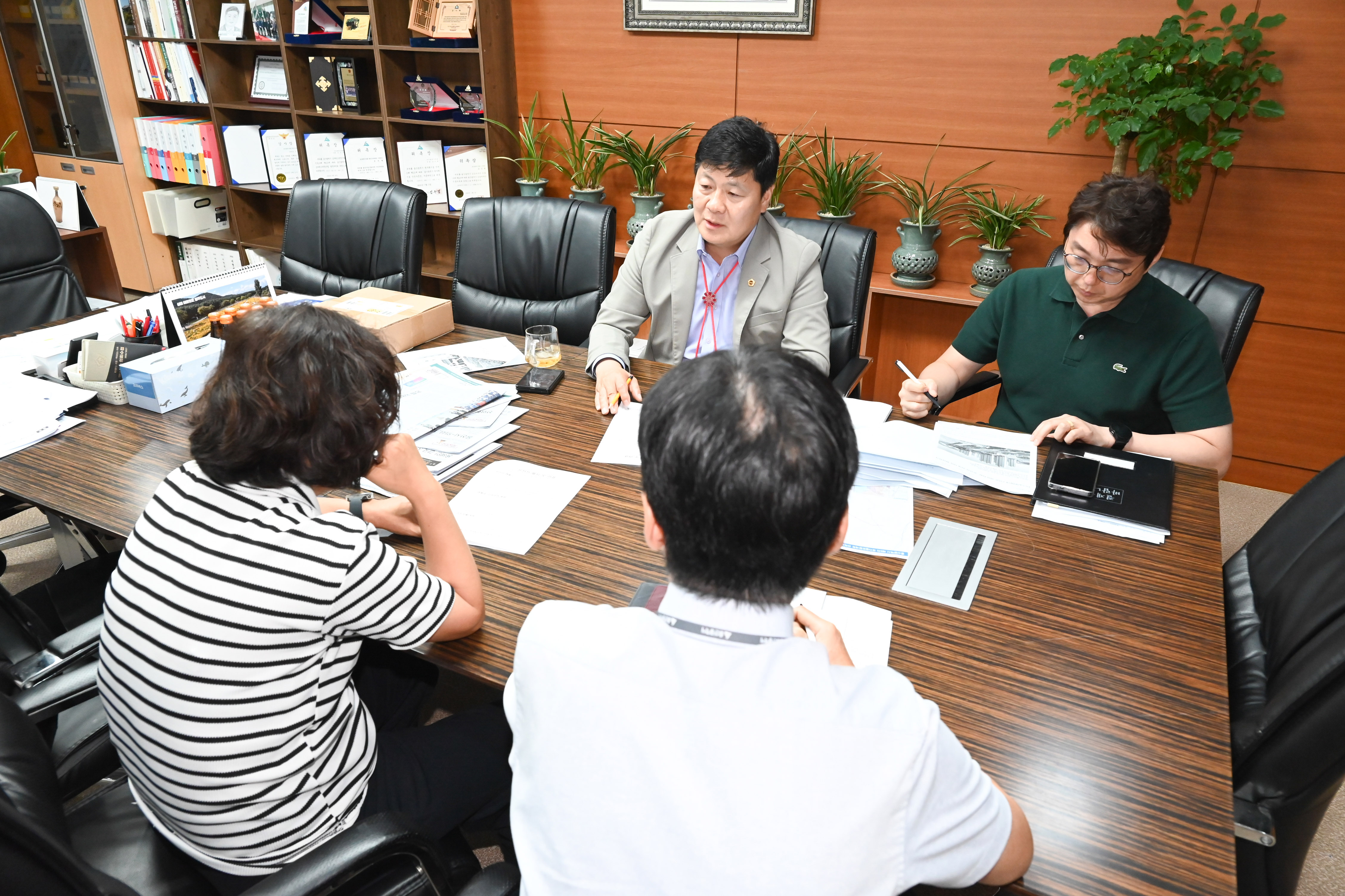 공진혁 의회운영위원장,  온산선 폐지·이설 관계부서 간담회6