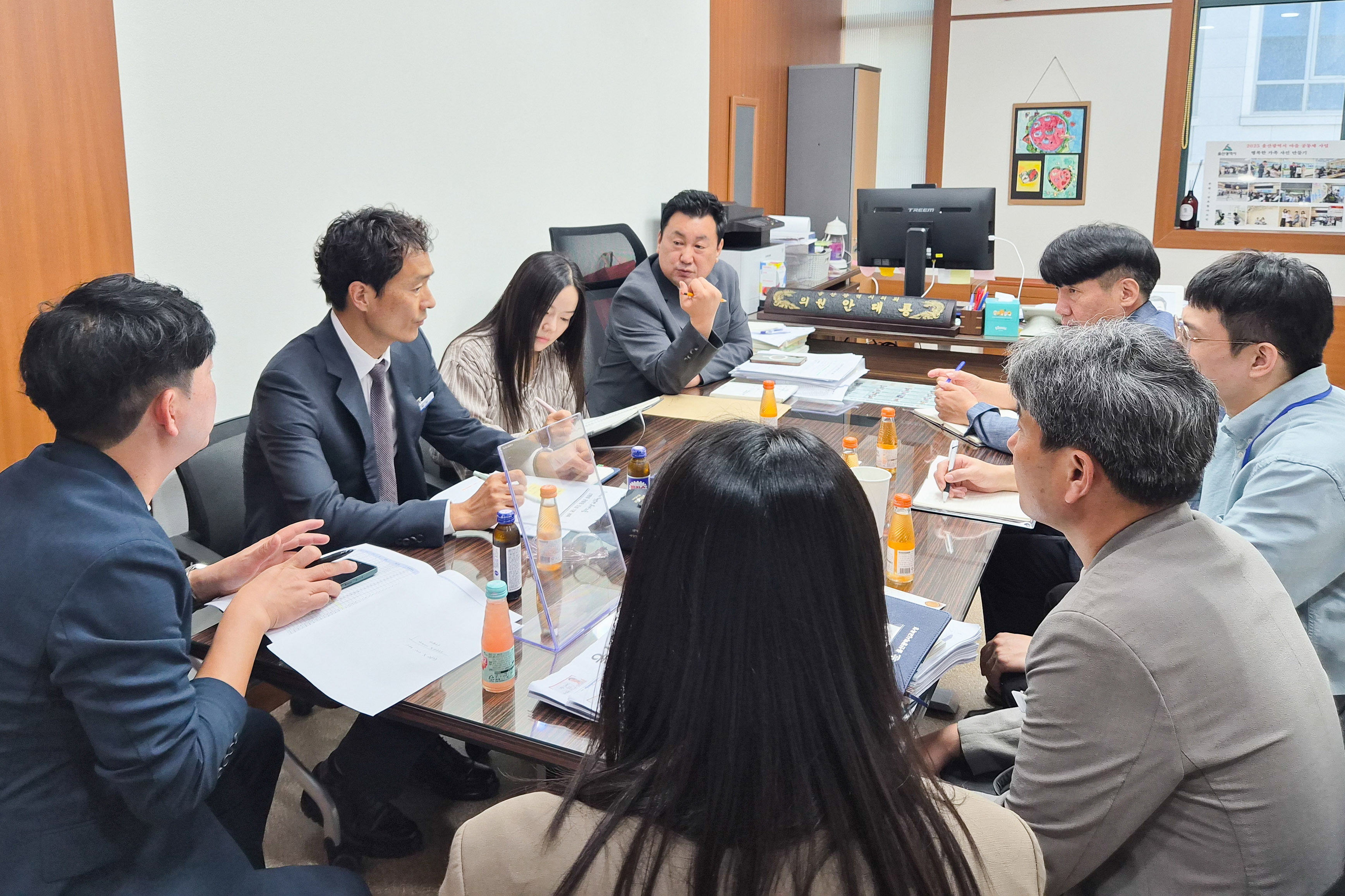 안대룡 의원, 학교 체육시설 환경개선 방안 논의2