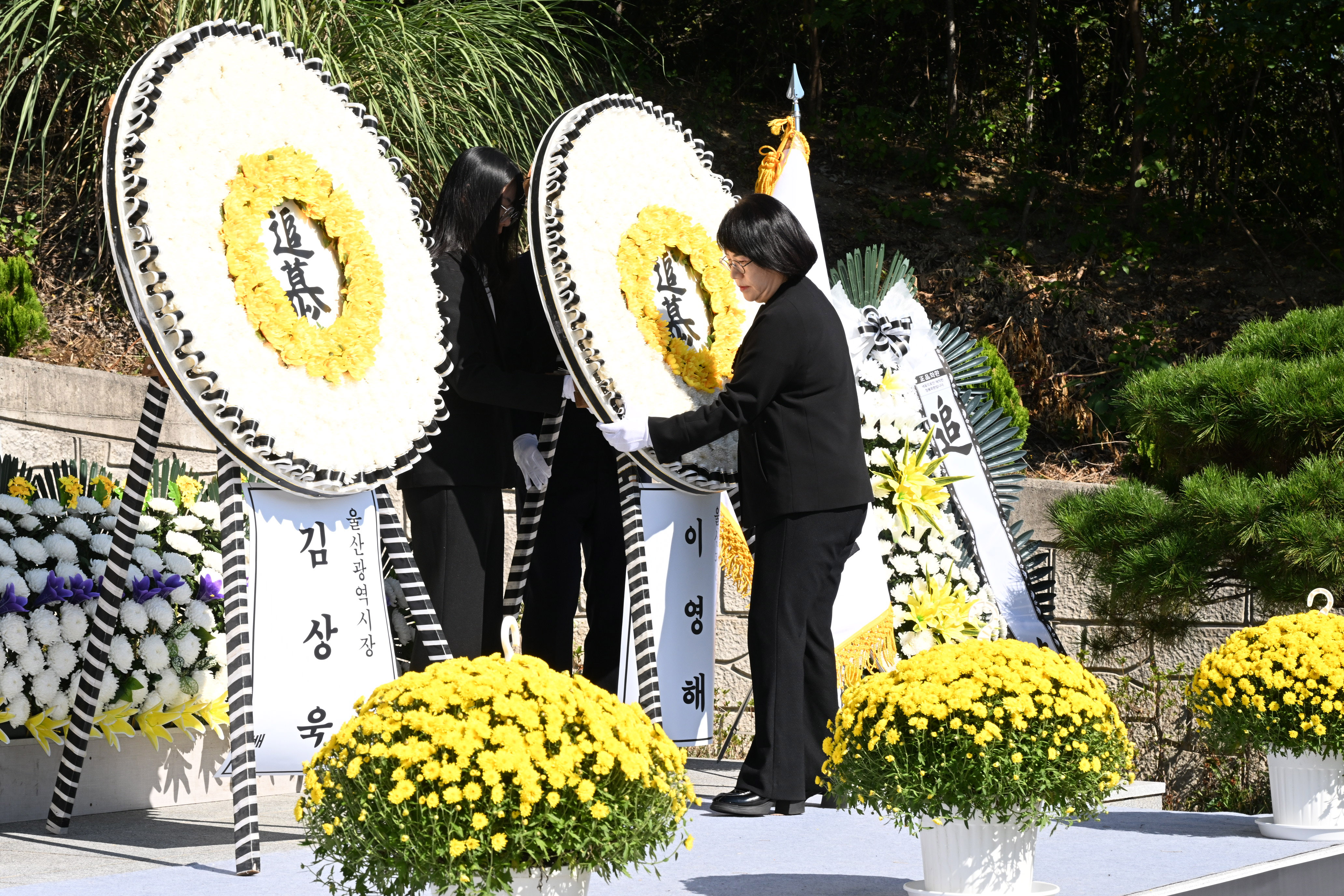이영해 의장, 제76주년 한국전쟁 전후 민간인희생자 추모식2