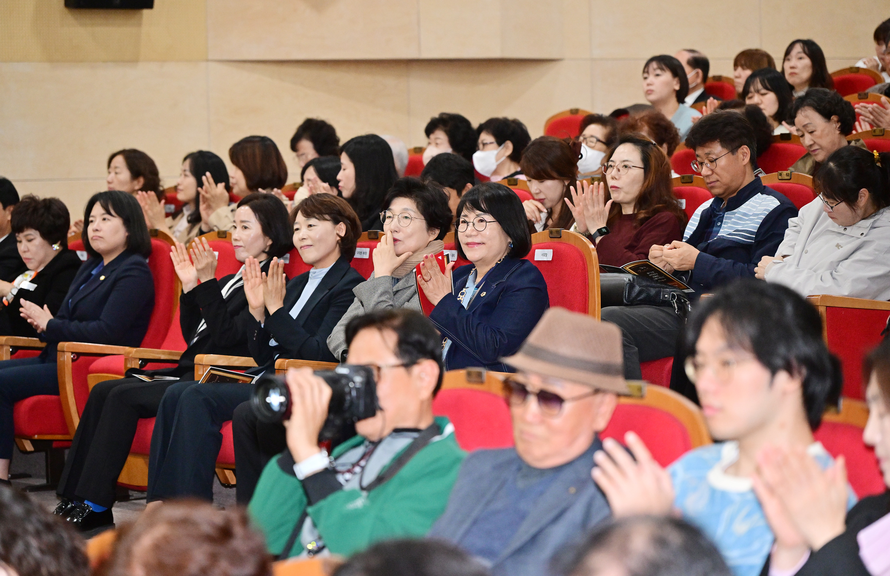 이영해 의장, 울산선암챔버오케스트라 제8회 정기연주회3