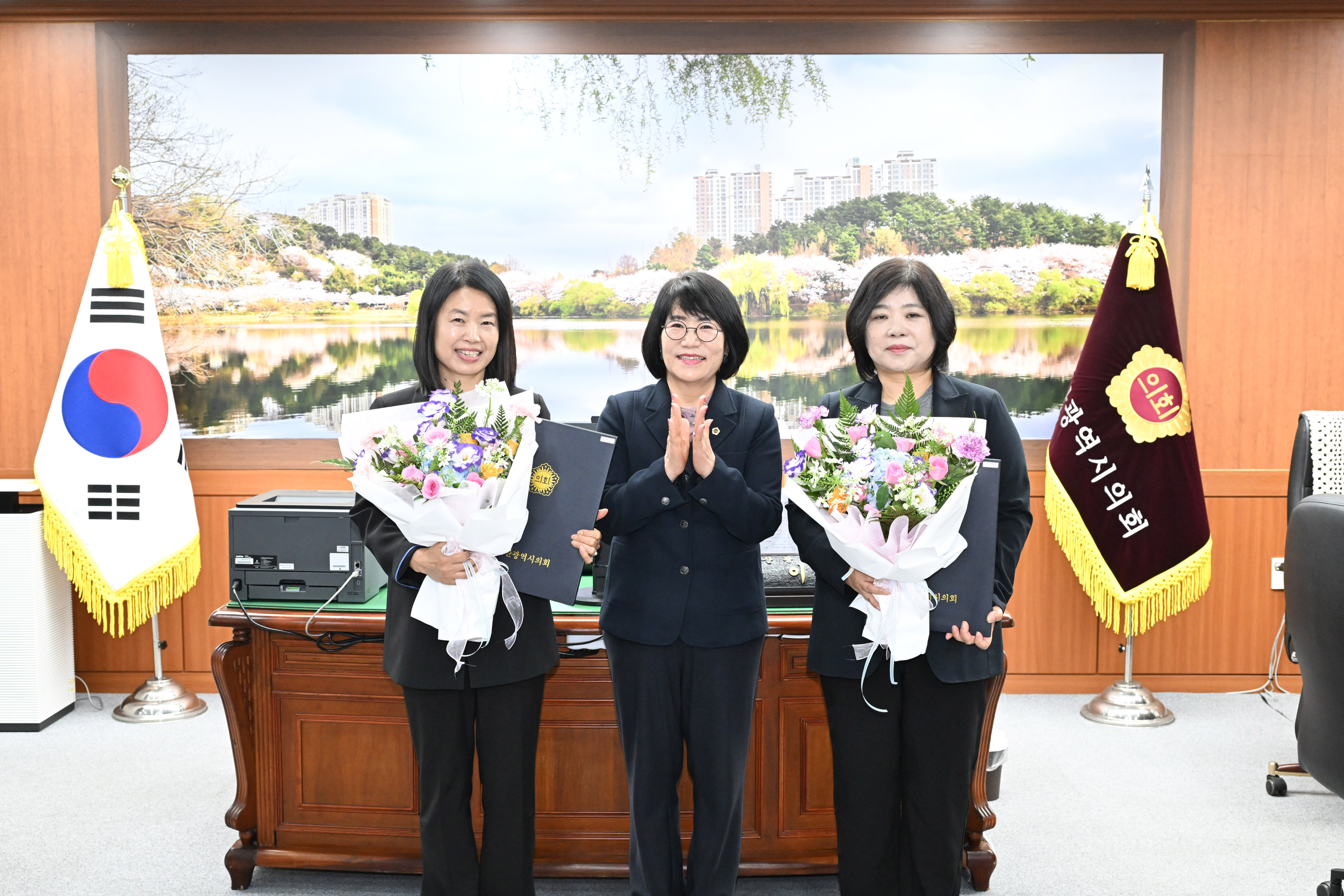 이영해 의장, 사무관 승진 임용장 수여1